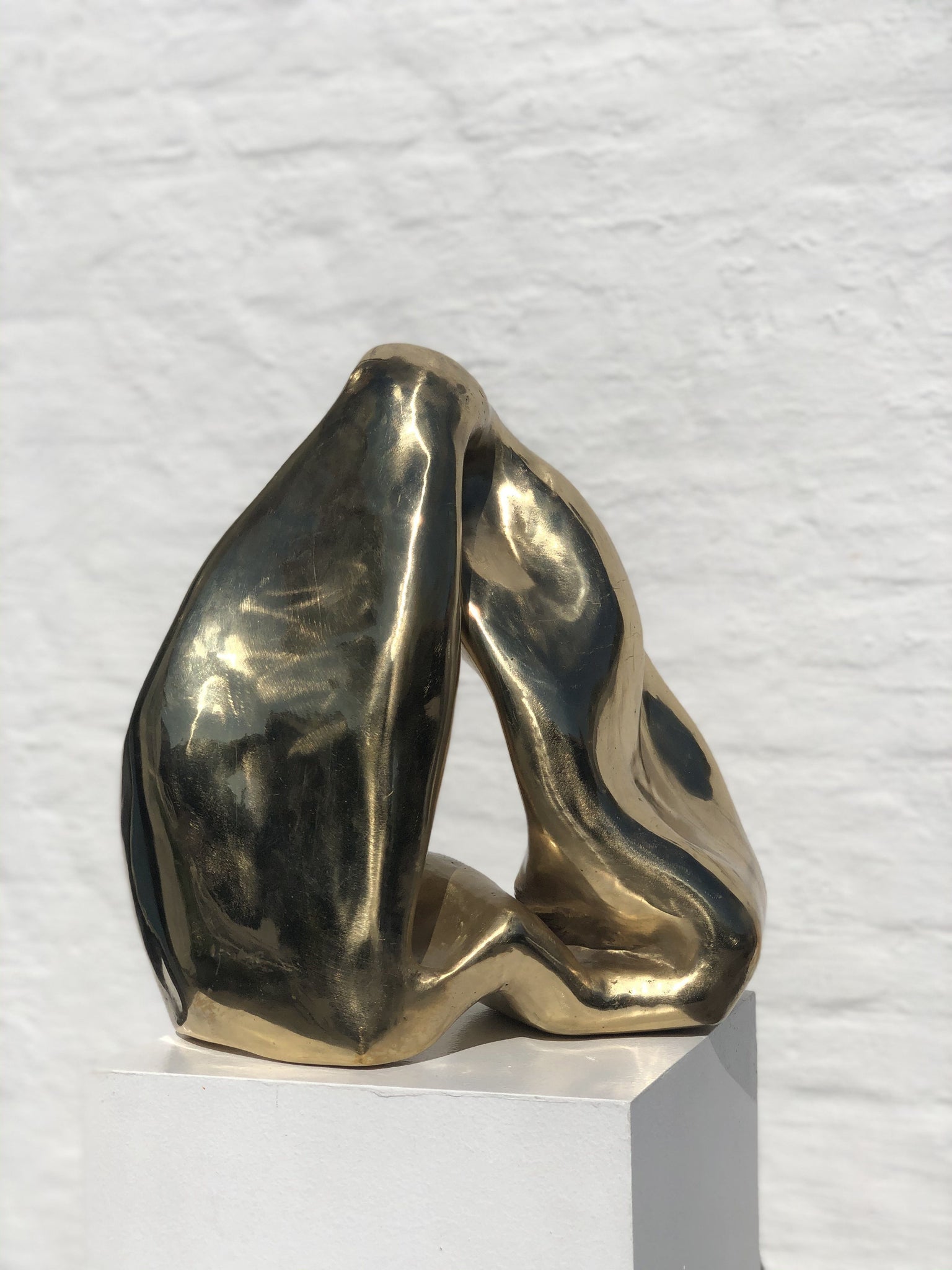 Sculpture model 3 Polished brass patina H 42 x B 38 cm