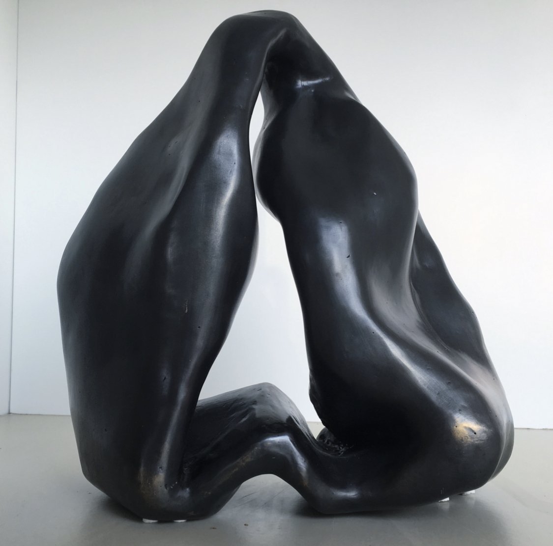 Sculpture model 3 Black patina H 42 x B 38 cm